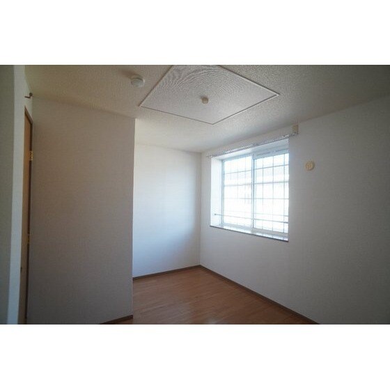 ミレニアムＢの物件内観写真