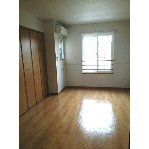 ネオ・ハーモニーの物件内観写真