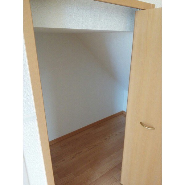 ネオ・ハーモニーの物件内観写真