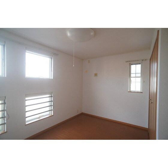 サニーヴィラの物件内観写真