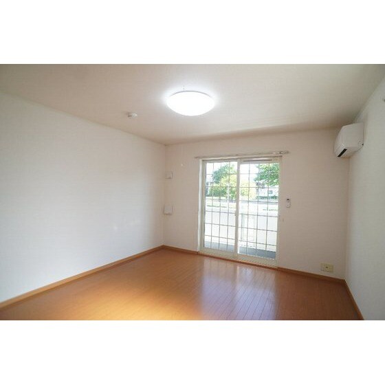 サニーヴィラの物件内観写真