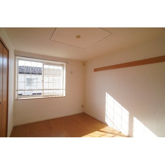 ヴィトンＡの物件内観写真