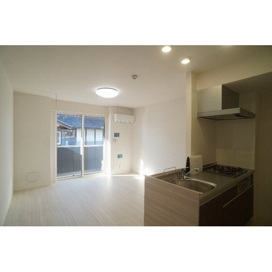 Ｄ－ＲＯＯＭ浜尻町の物件内観写真