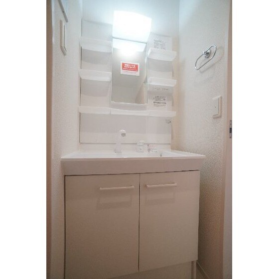 Ｄ－ＲＯＯＭ浜尻町の物件内観写真