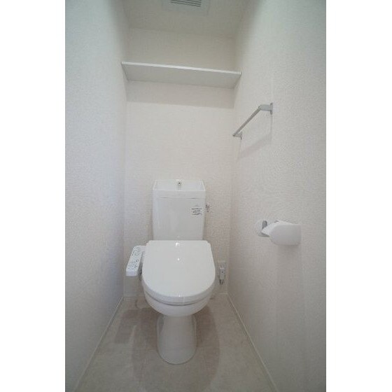 Ｄ－ＲＯＯＭ浜尻町の物件内観写真