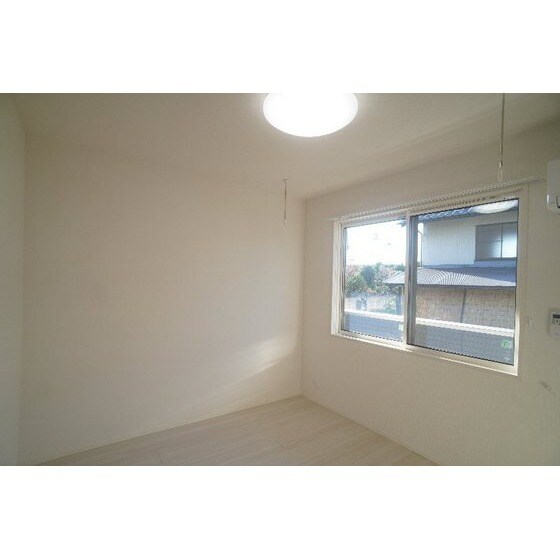 Ｄ－ＲＯＯＭ浜尻町の物件内観写真