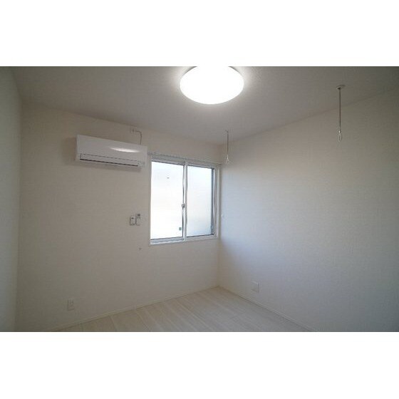 Ｄ－ＲＯＯＭ浜尻町の物件内観写真