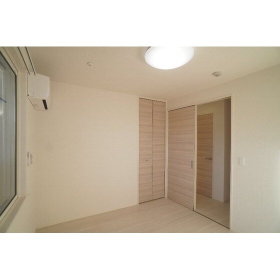 Ｄ－ＲＯＯＭ浜尻町の物件内観写真