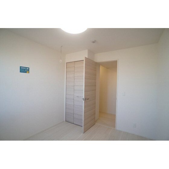 Ｄ－ＲＯＯＭ浜尻町の物件内観写真