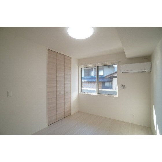 Ｄ－ＲＯＯＭ浜尻町の物件内観写真