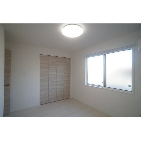 Ｄ－ＲＯＯＭ浜尻町の物件内観写真