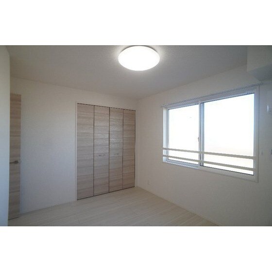 Ｄ－ＲＯＯＭ浜尻町の物件内観写真