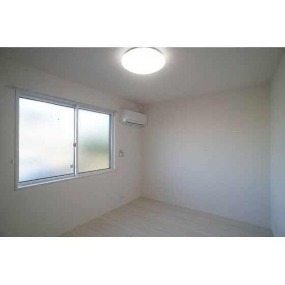 Ｄ－ＲＯＯＭ浜尻町の物件内観写真