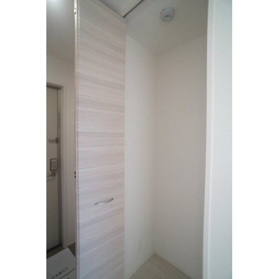 Ｄ－ＲＯＯＭ浜尻町の物件内観写真