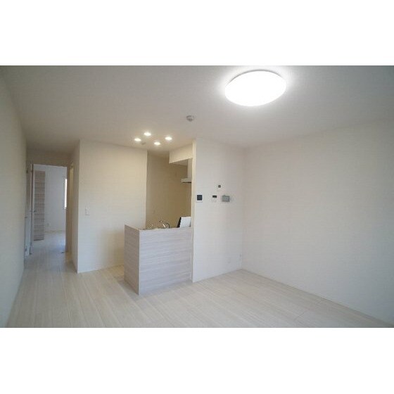 Ｄ－ＲＯＯＭ浜尻町の物件内観写真