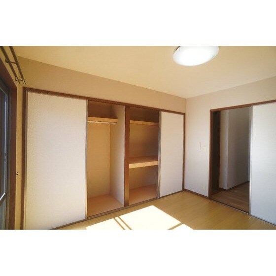 セレナーデの物件内観写真