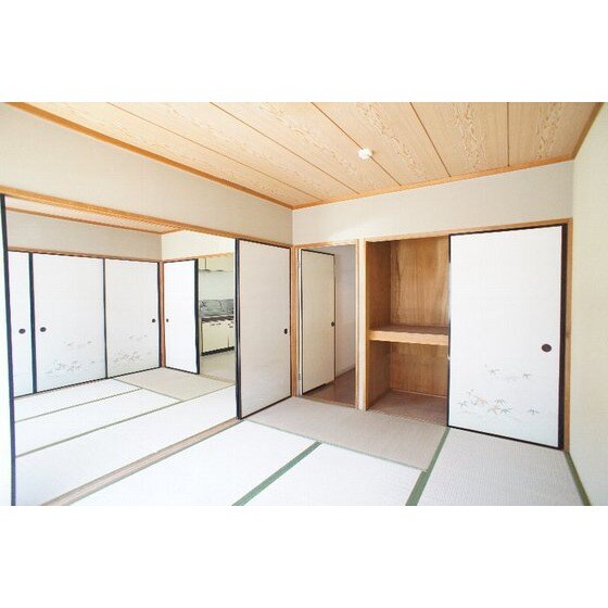 ホワイトハイツ　１の物件内観写真