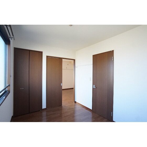 フェニックスⅢの物件内観写真