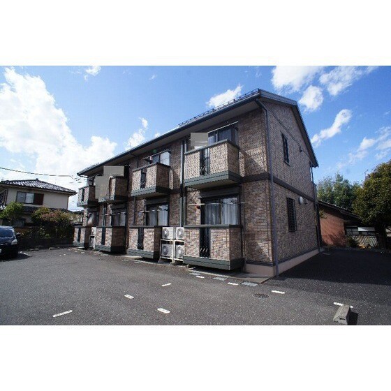 メゾン・フレッサの物件外観写真