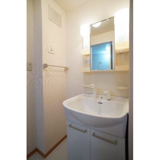 メゾン・フレッサの物件内観写真