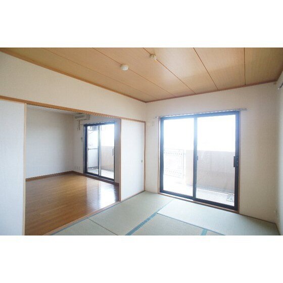 メゾン・キンレイⅡの物件内観写真