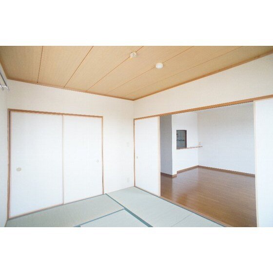 メゾン・キンレイⅡの物件内観写真