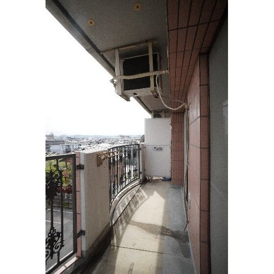 ルミエール中居　壱番館の物件内観写真