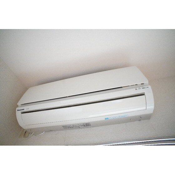 ルミエール中居　壱番館の物件内観写真