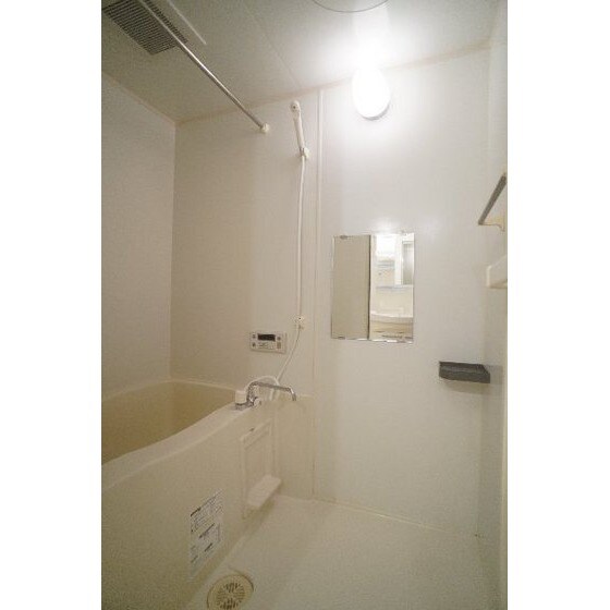 グランモンターニュの物件内観写真