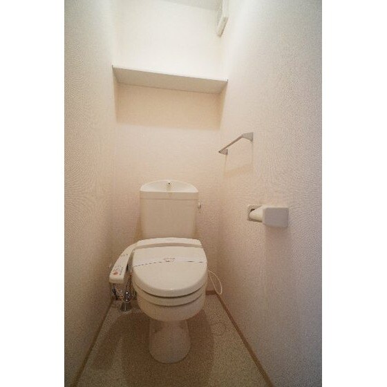 グランモンターニュの物件内観写真