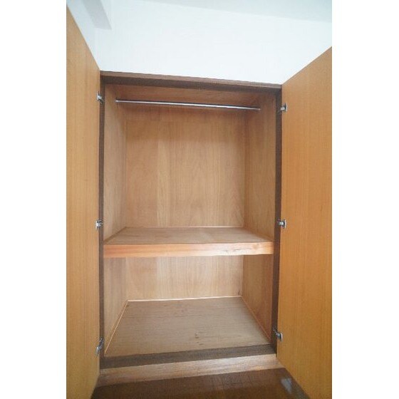 ガーデンプレイス中居町の物件内観写真