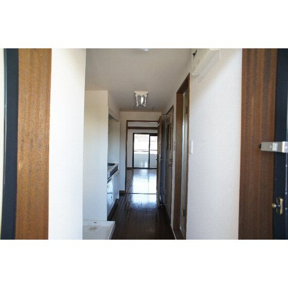 ガーデンプレイス中居町の物件内観写真