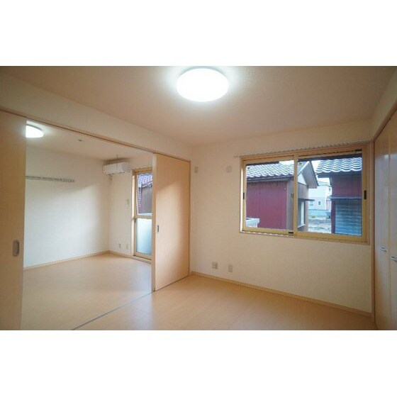 レフィナードの物件内観写真