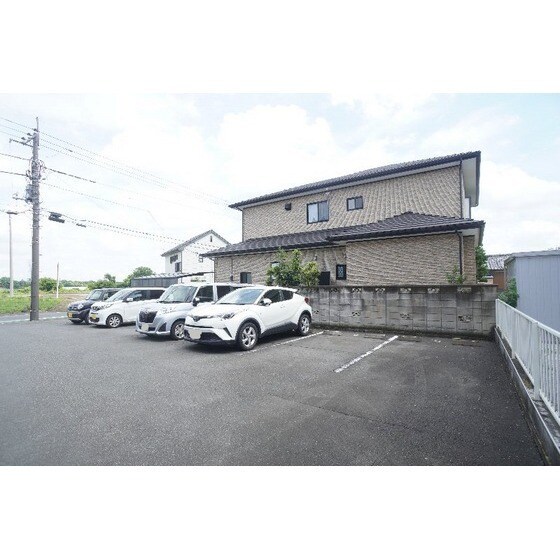 サンスクエアの物件外観写真