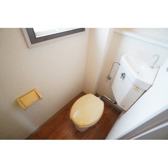 倉栄ハイツの物件内観写真