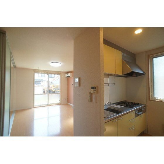 シルクツリーガーデンの物件内観写真