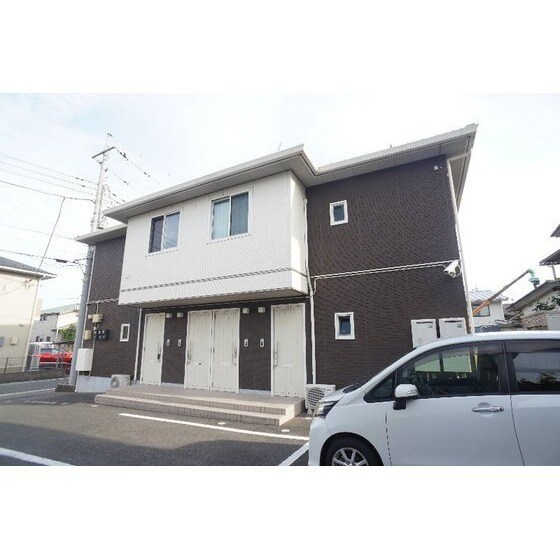 シルクツリーガーデンの物件外観写真