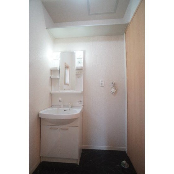 シルクツリーガーデンの物件内観写真