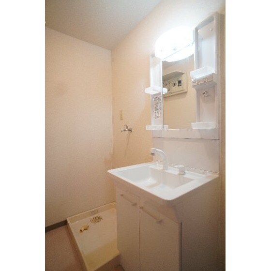 ドムス中居の物件内観写真