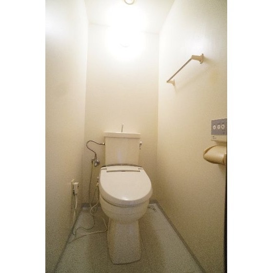 ドムス中居の物件内観写真