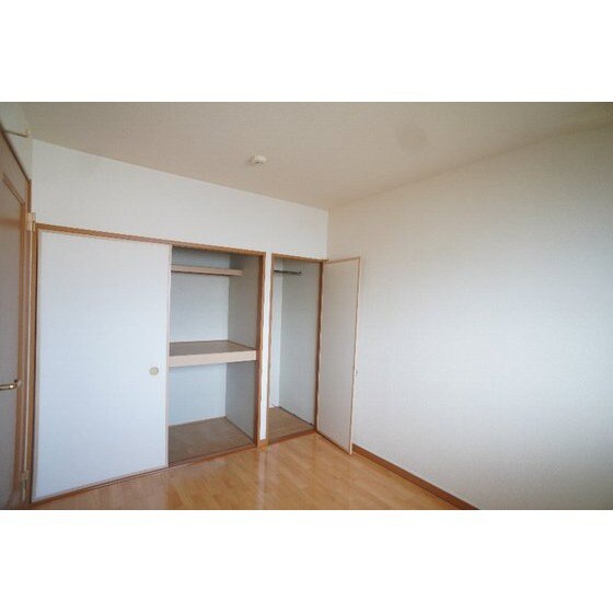 ドムス中居の物件内観写真