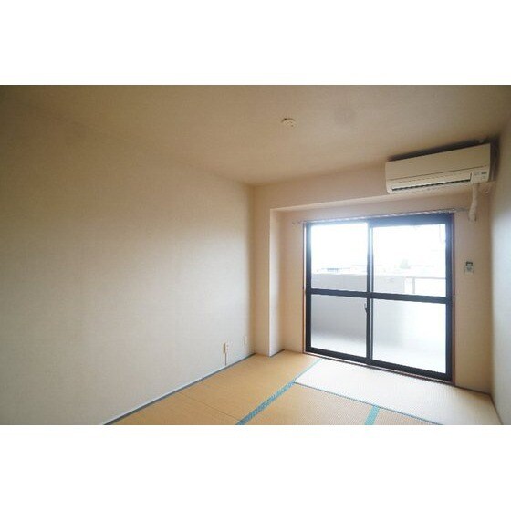 ドムス中居の物件内観写真