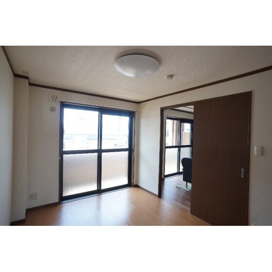 モデルナ江木の物件内観写真