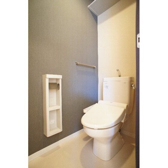 グラティア上中居の物件内観写真