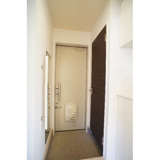 グラティア上中居の物件内観写真