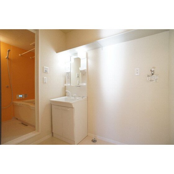 グラティア上中居の物件内観写真