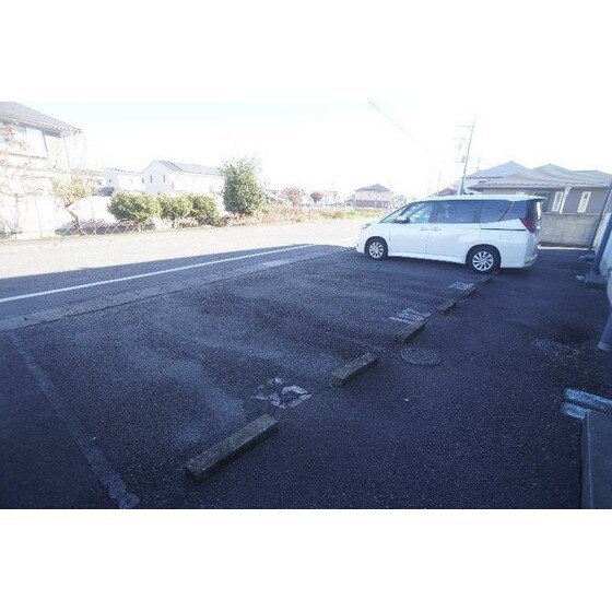 マンション新屋敷の物件外観写真