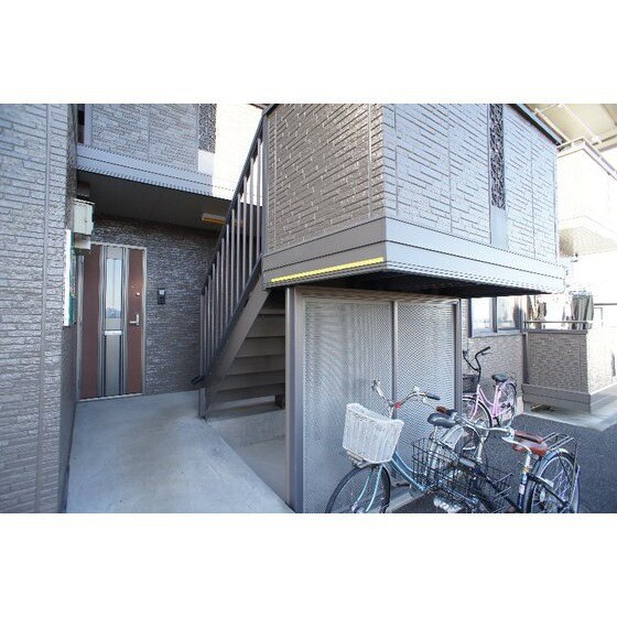 ミンガルの物件外観写真