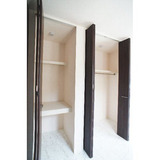 グラン・ブルーエスターテ矢中の物件内観写真