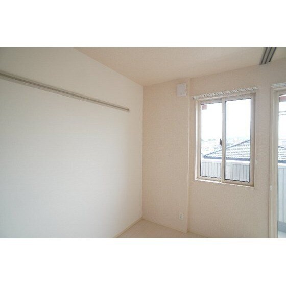 グラン・ブルーエスターテ矢中の物件内観写真